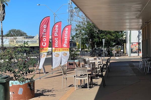 Your pets are welcome at Cunnamulla Bakery