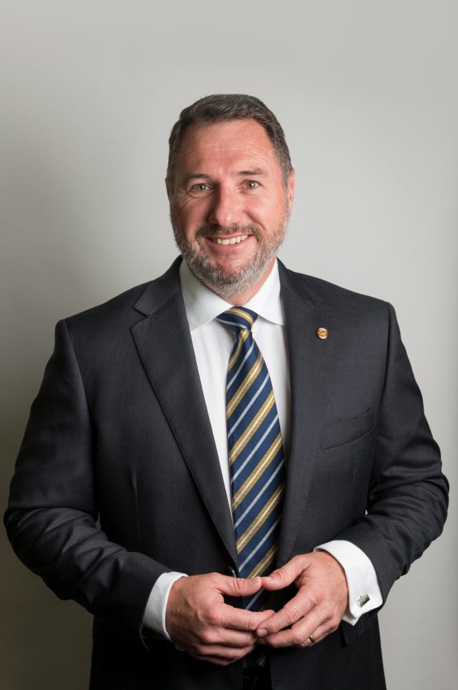 Minister Andrew Powell headshot